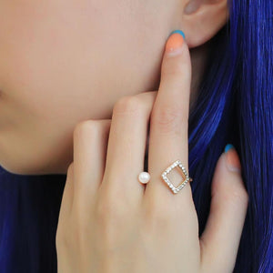 14K Gold-Plated Yara Ring with Pearl and Top Grade Crystals